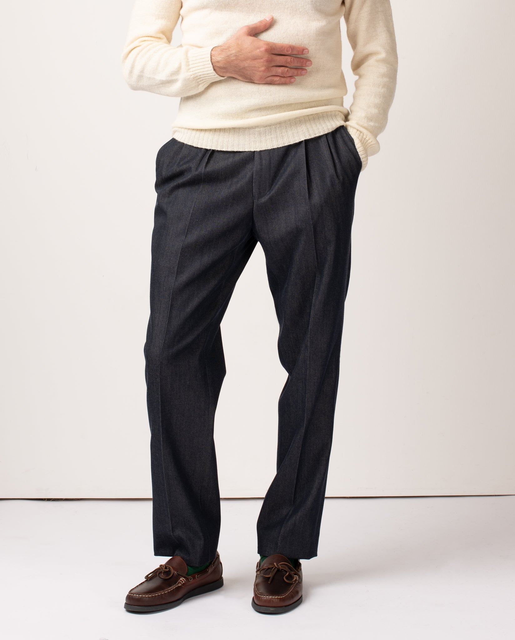 Henry Wool Pleated Chinos