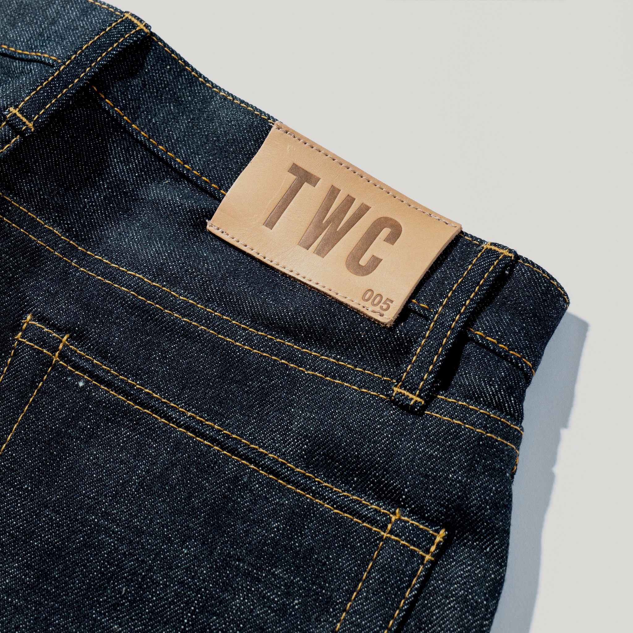 Relaxed Tapered 005 Raw Selvedge Jeans